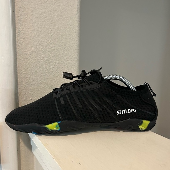 Simari Mens Sz 8 Womens Sz 10 Black Slip On Water Shoes Swim Diving Surf EU 41 - Picture 4 of 10